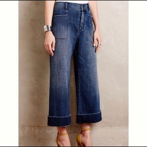 Pilcro Wide-legged cropped jeans. Size: 28